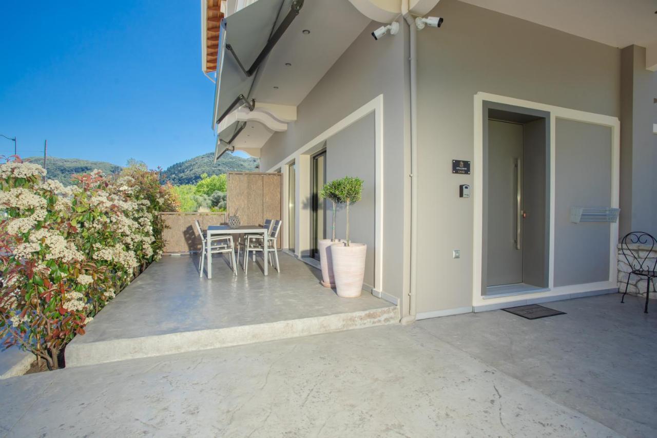 Apollonian Luxury Apartments Vasiliki  Luaran gambar